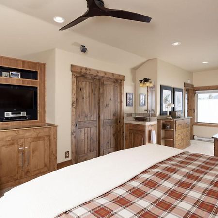 Cowboy Heaven Cabin 13 Bandit Big Sky Eksteriør billede